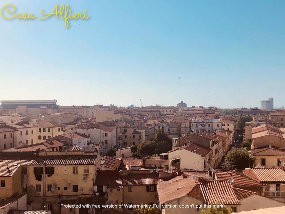 Casa Alfieri-Graziosa Mansarda In Centro A Livornoアパートメント エクステリア 写真